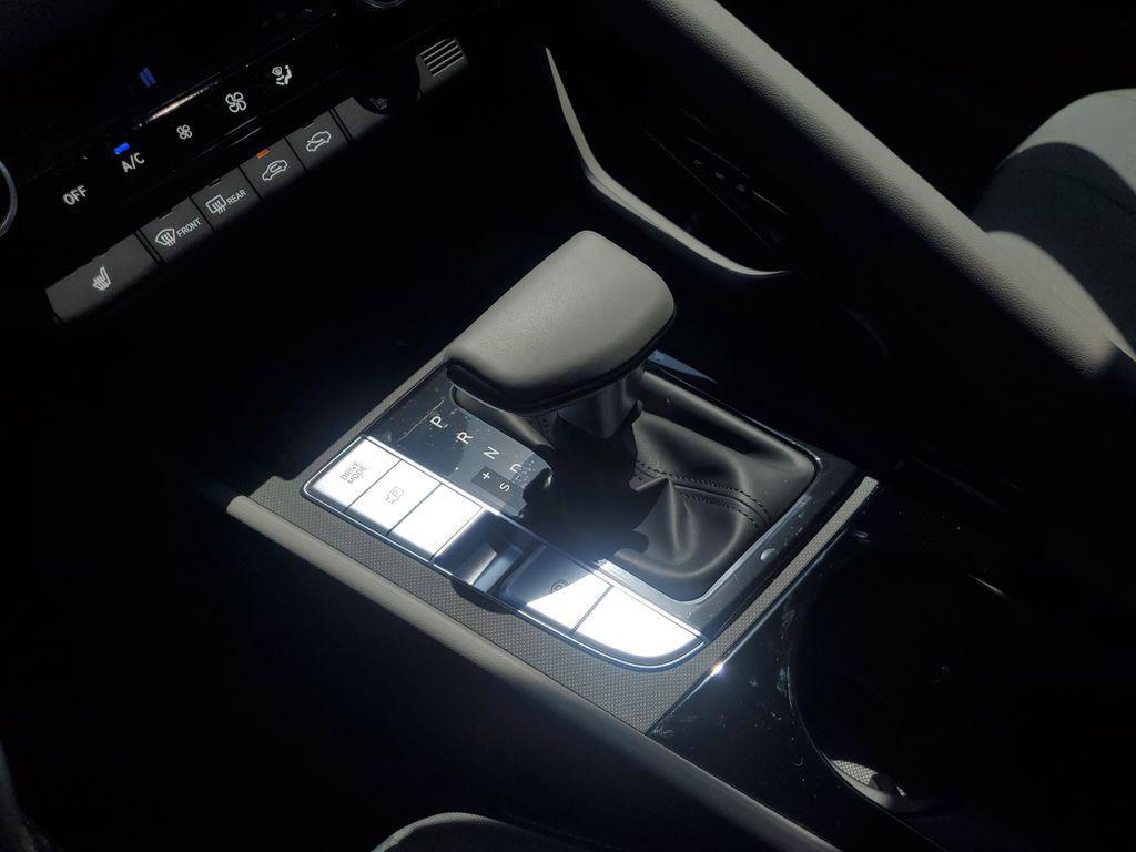new 2025 Hyundai Elantra car, priced at $25,335