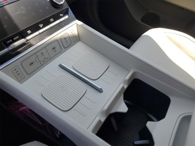 new 2025 Hyundai Santa Fe car, priced at $36,088