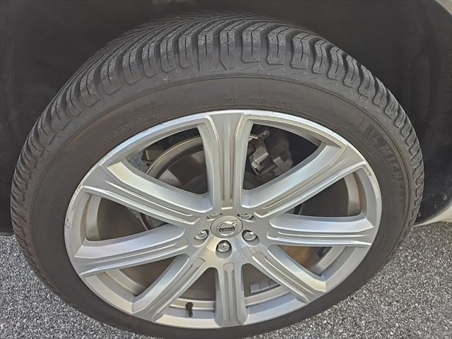 used 2018 Volvo XC90 car, priced at $23,970