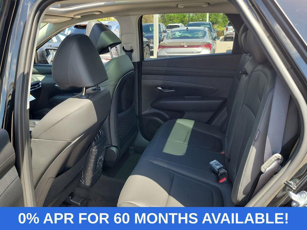 new 2025 Hyundai TUCSON Hybrid car, priced at $33,002