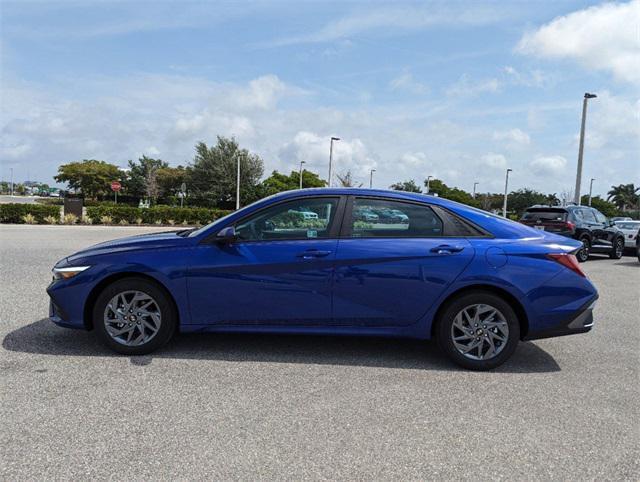 new 2024 Hyundai Elantra HEV car, priced at $26,960