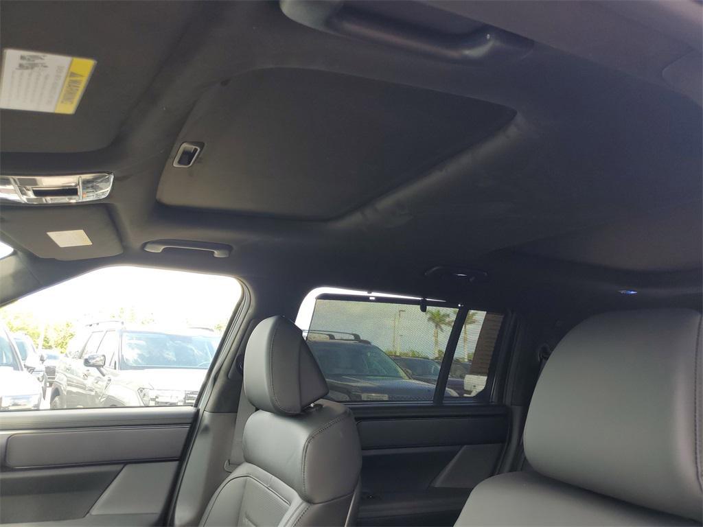 new 2025 Hyundai Santa Fe car, priced at $45,182