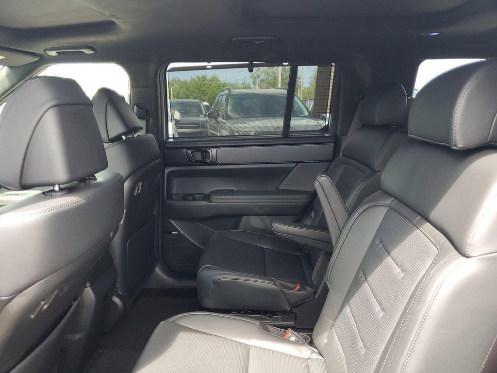 new 2025 Hyundai Santa Fe car, priced at $41,932