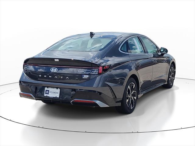 new 2025 Hyundai Sonata car, priced at $28,846