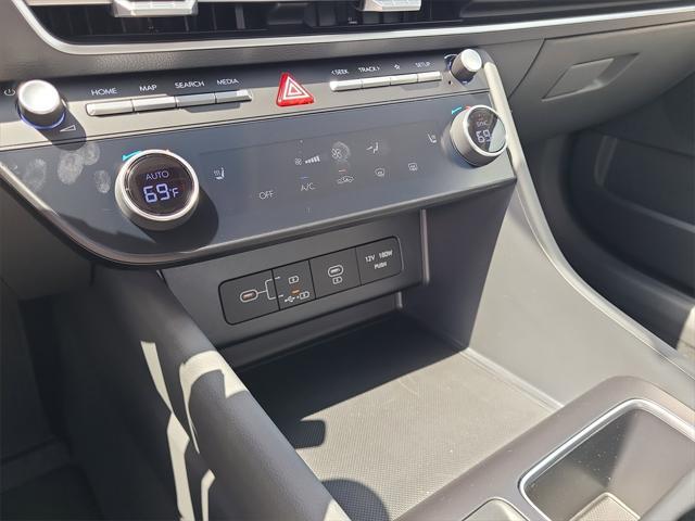 new 2025 Hyundai Sonata car, priced at $28,846