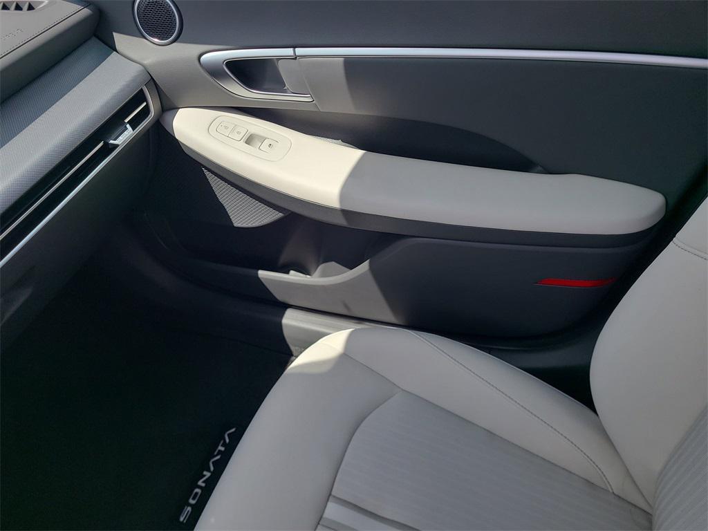 new 2025 Hyundai Sonata car, priced at $28,846