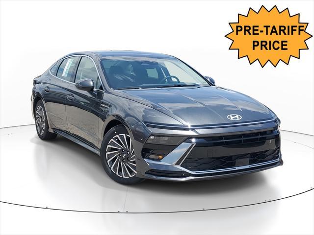 new 2025 Hyundai Sonata Hybrid car, priced at $30,793