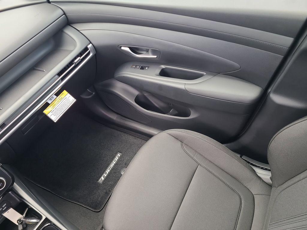 new 2025 Hyundai Tucson car, priced at $27,747