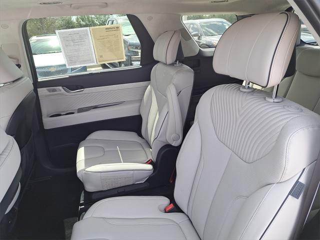 used 2024 Hyundai Palisade car, priced at $42,726