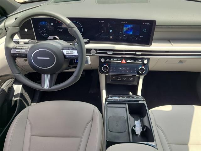 new 2025 Hyundai Tucson car, priced at $38,452