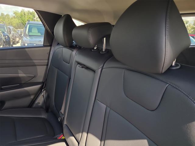 new 2025 Hyundai TUCSON Hybrid car, priced at $37,405