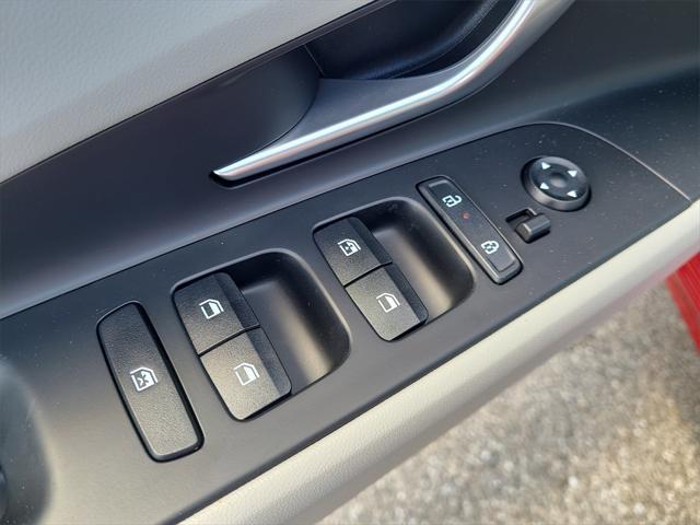 new 2025 Hyundai Elantra car, priced at $29,080