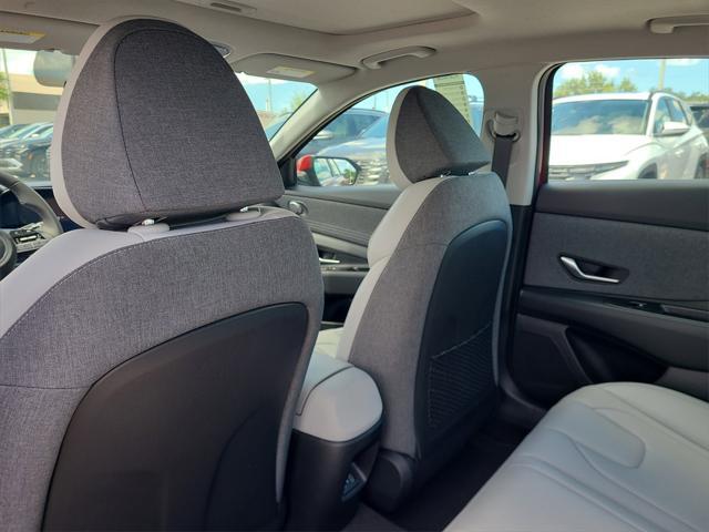 new 2025 Hyundai Elantra car, priced at $29,080
