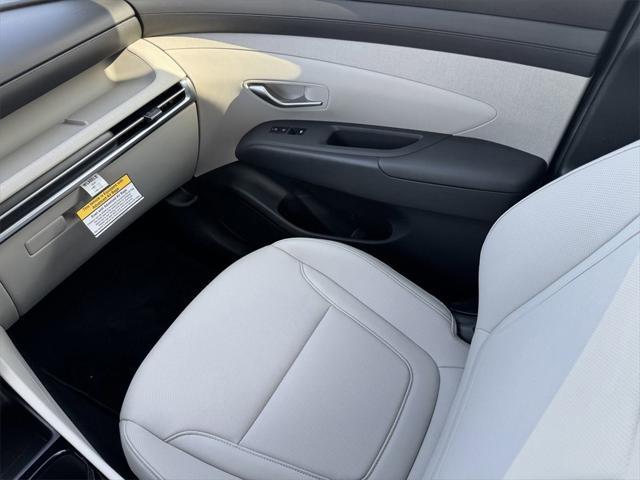 new 2025 Hyundai Tucson car, priced at $33,961