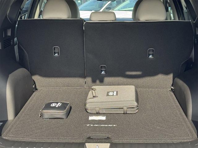 new 2025 Hyundai Tucson car, priced at $33,961
