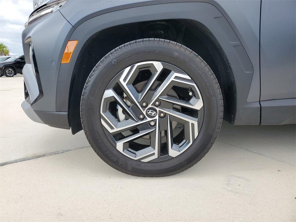 used 2025 Hyundai Tucson car, priced at $32,989