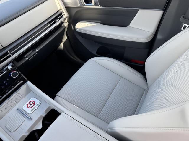 new 2025 Hyundai Santa Fe car, priced at $35,711