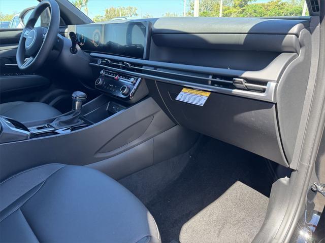 new 2025 Hyundai SANTA CRUZ car, priced at $30,472
