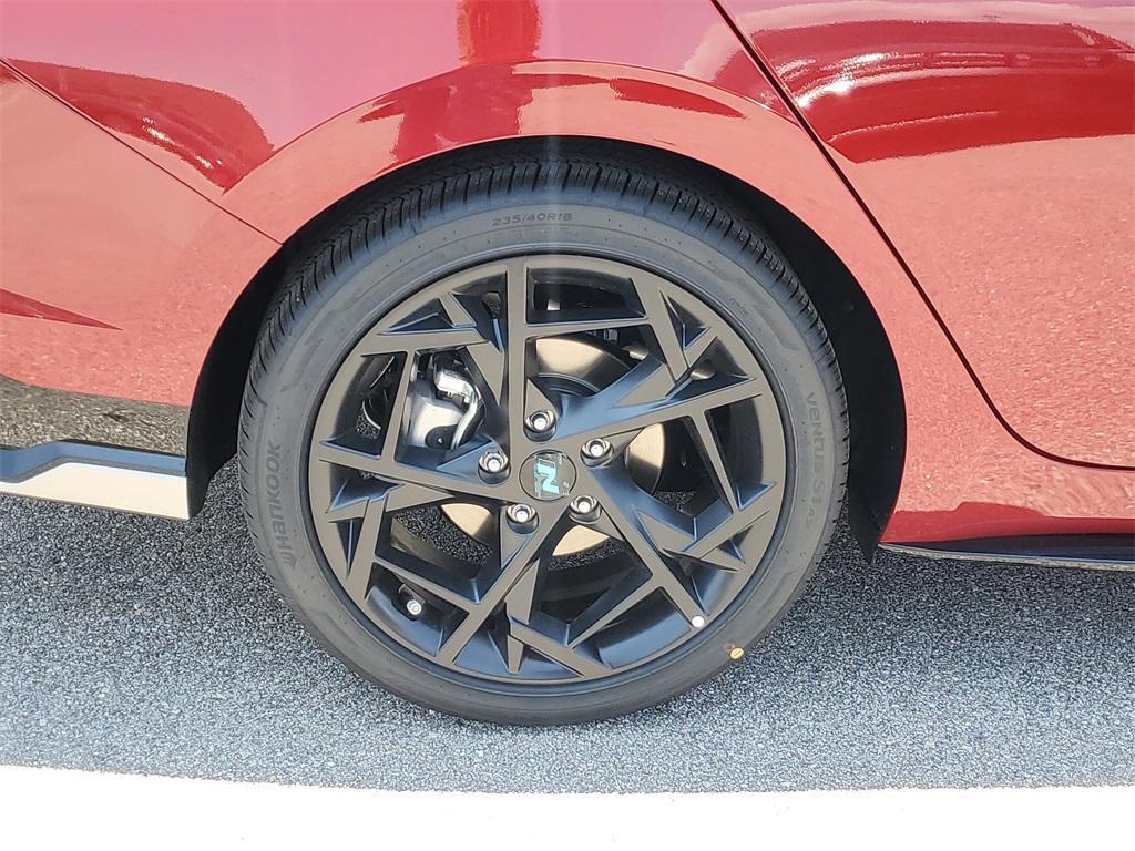 new 2025 Hyundai Elantra car, priced at $29,524