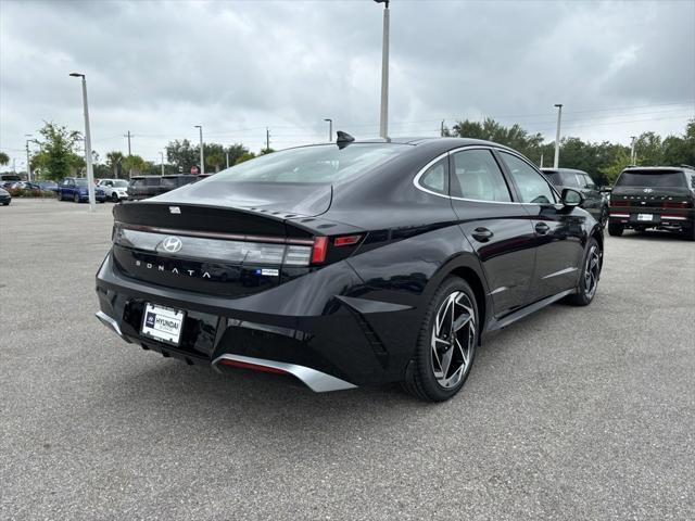 new 2024 Hyundai Sonata car, priced at $27,932