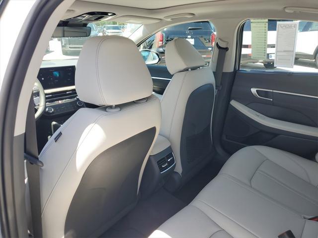 new 2025 Hyundai Sonata Hybrid car, priced at $39,030