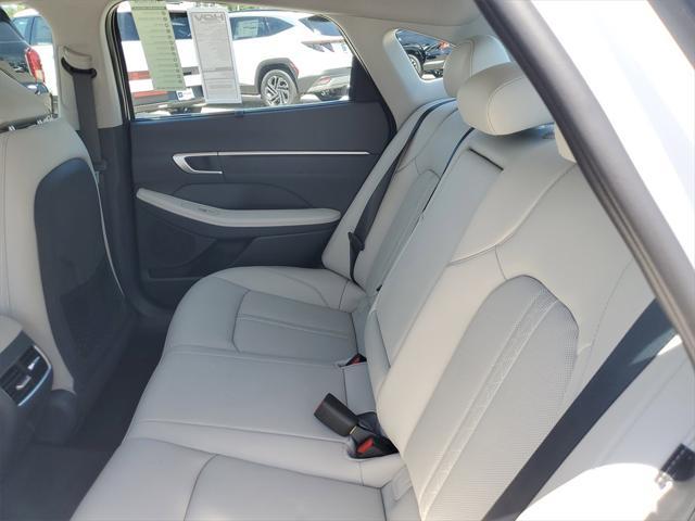 new 2025 Hyundai Sonata Hybrid car, priced at $39,030