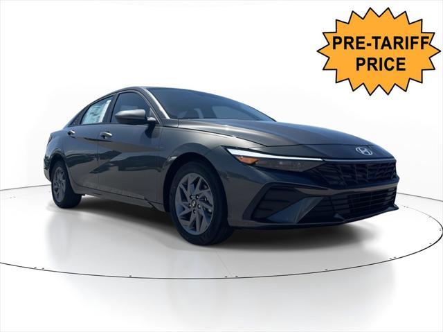 new 2025 Hyundai Elantra car, priced at $22,718