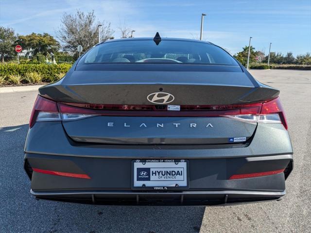 new 2025 Hyundai Elantra car, priced at $22,718