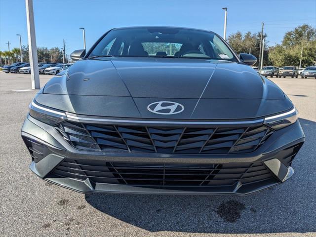 new 2025 Hyundai Elantra car, priced at $22,718