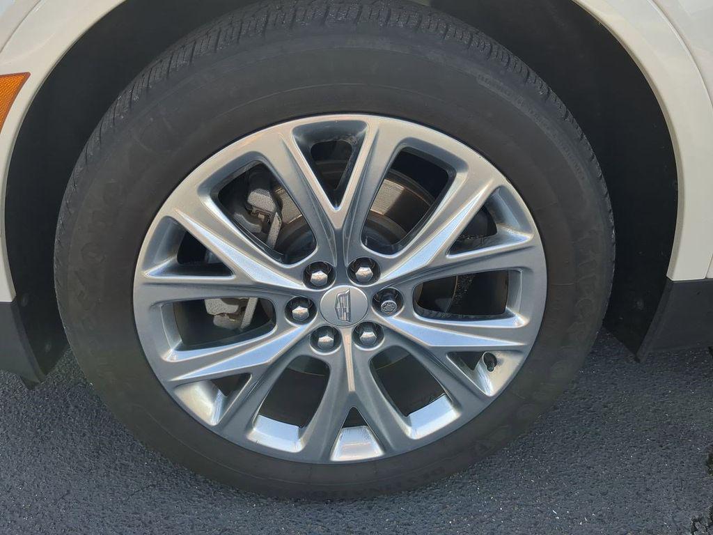 used 2020 Cadillac XT5 car, priced at $28,551