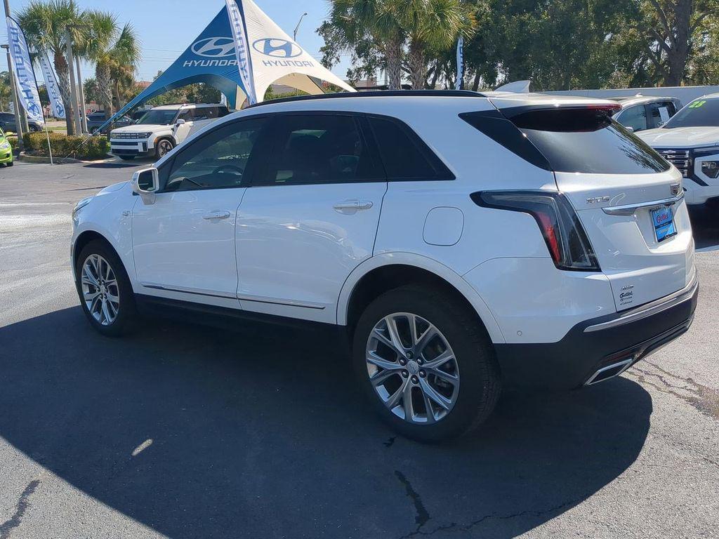 used 2020 Cadillac XT5 car, priced at $28,551