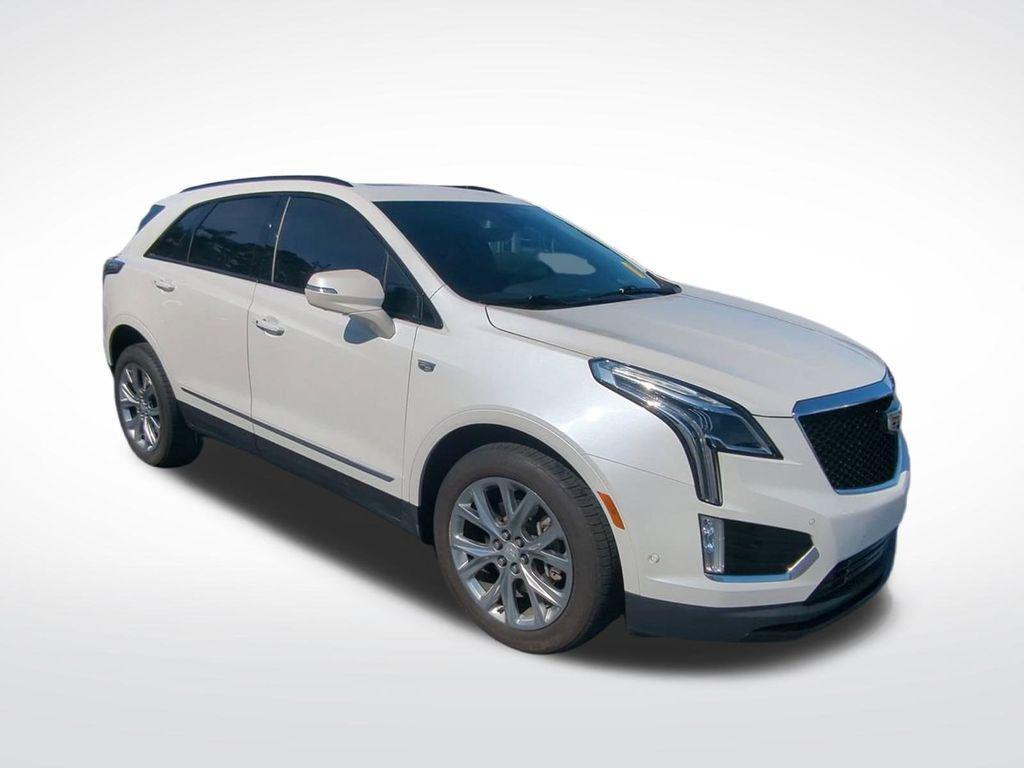 used 2020 Cadillac XT5 car, priced at $28,551