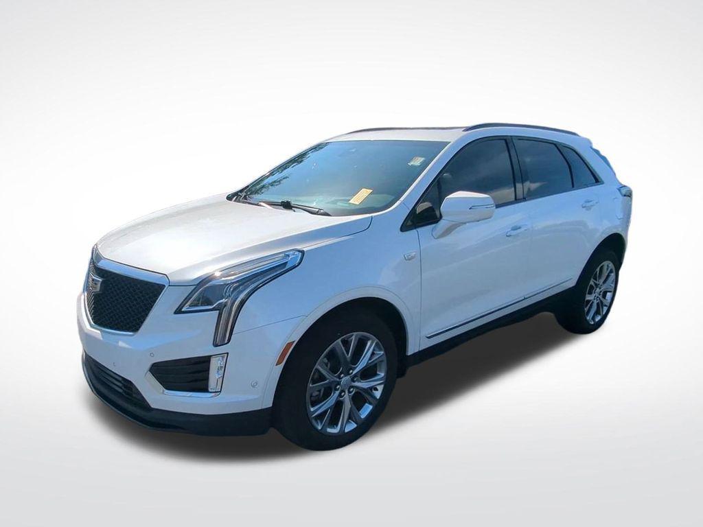 used 2020 Cadillac XT5 car, priced at $28,551
