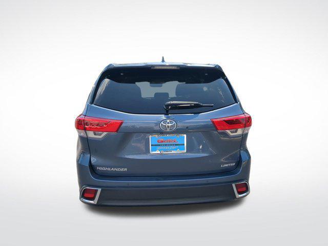 used 2019 Toyota Highlander car, priced at $28,462