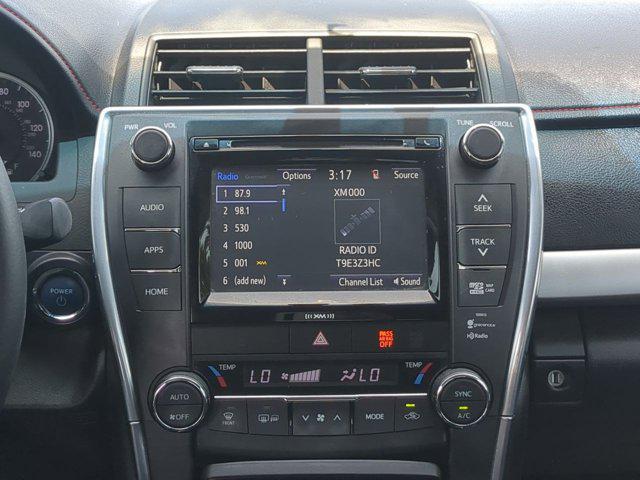 used 2017 Toyota Camry Hybrid car, priced at $16,284
