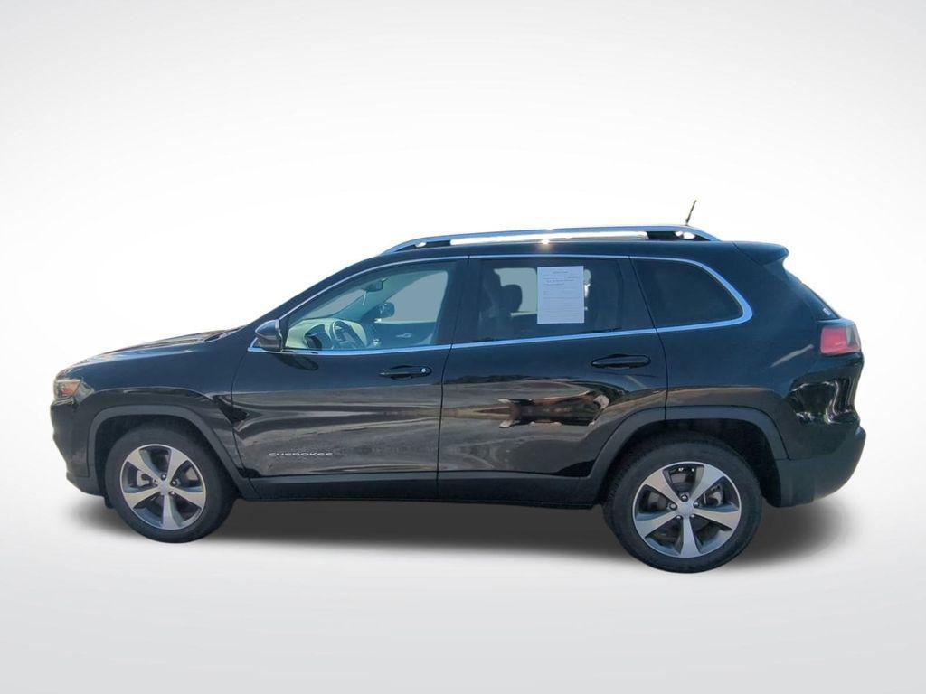 used 2021 Jeep Cherokee car, priced at $19,894