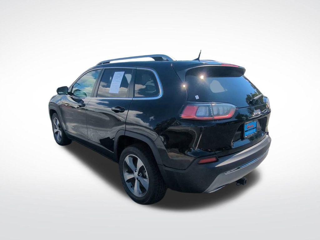 used 2021 Jeep Cherokee car, priced at $19,894