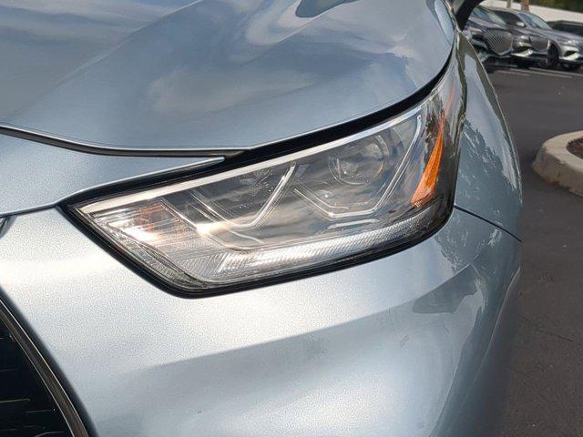 used 2022 Toyota Highlander car, priced at $39,981