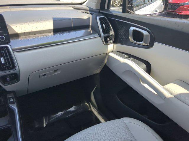 used 2023 Kia Sorento car, priced at $27,961