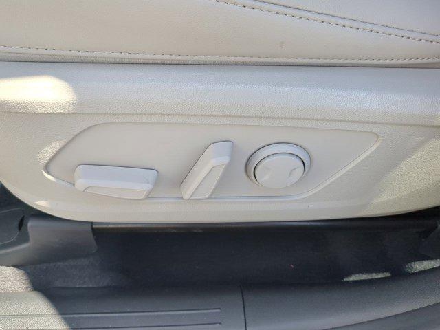 used 2023 Kia Sorento car, priced at $27,961