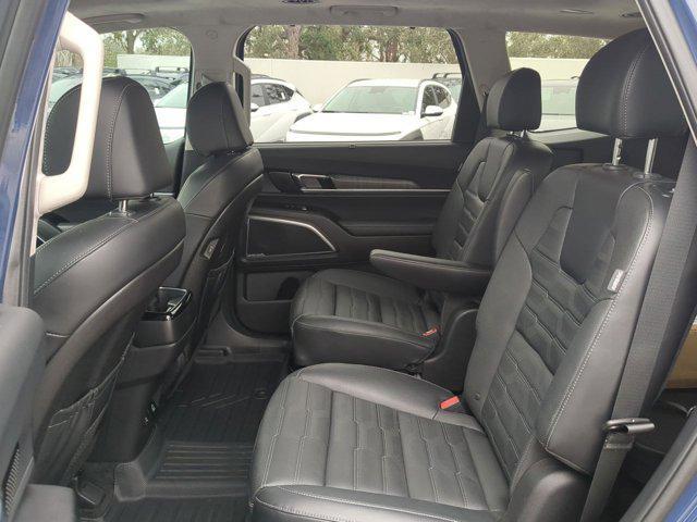 used 2024 Kia Telluride car, priced at $41,990