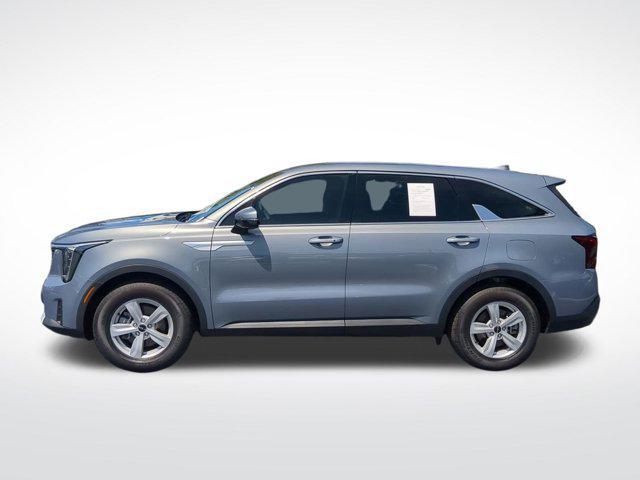 used 2025 Kia Sorento car, priced at $29,991