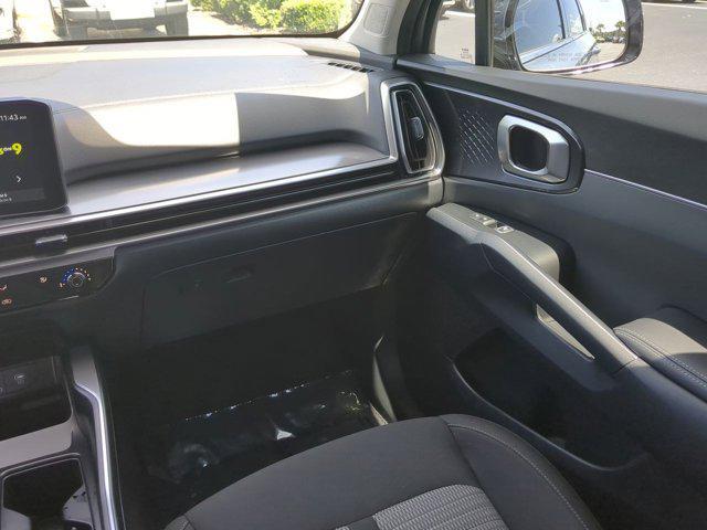 used 2025 Kia Sorento car, priced at $29,991