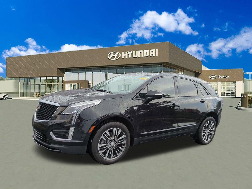 used 2020 Cadillac XT5 car, priced at $28,553