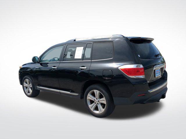 used 2013 Toyota Highlander car, priced at $13,684