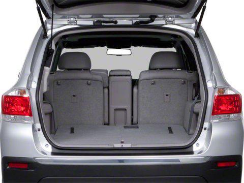 used 2013 Toyota Highlander car, priced at $15,359