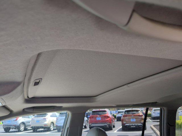 used 2013 Toyota Highlander car, priced at $13,684