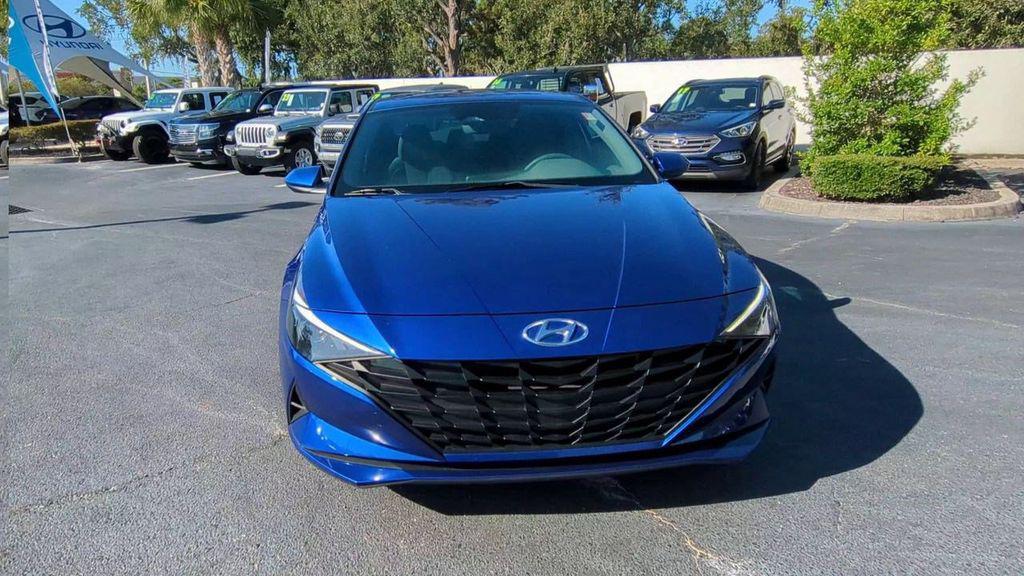 used 2022 Hyundai Elantra car, priced at $17,511
