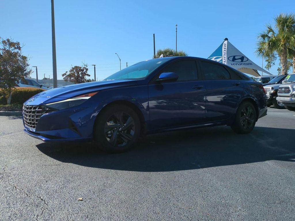 used 2022 Hyundai Elantra car, priced at $17,511