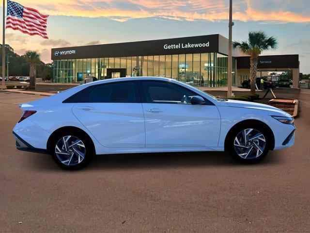 new 2025 Hyundai Elantra car, priced at $23,309